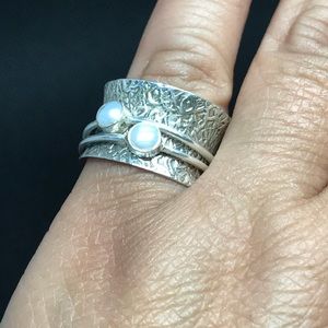 NWOT Sterling Silver hammered designed ring